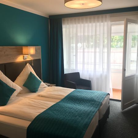 Stadthotel 바트팔링보슈텔 외부 사진
